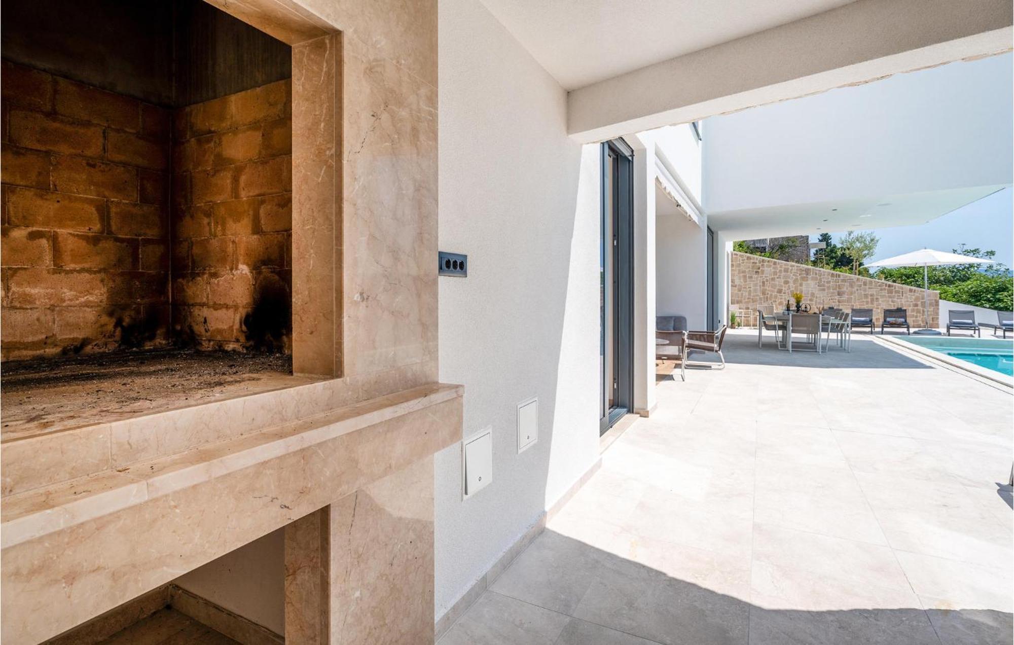 Beautiful Home In Omis With Kitchen Omiš Exterior foto