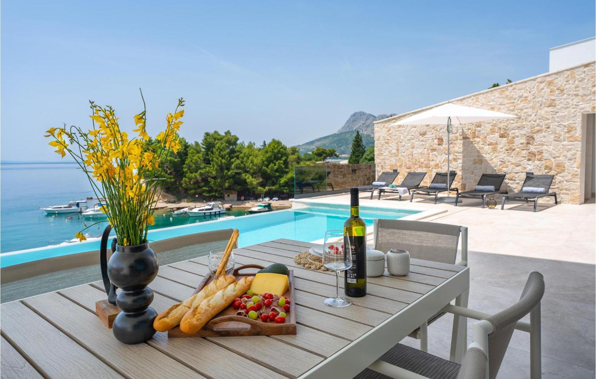 Beautiful Home In Omis With Kitchen Omiš Exterior foto